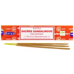 Satya Sacred Sandalwood Earth Masala Räucherstäbchen (BNG) LLP
